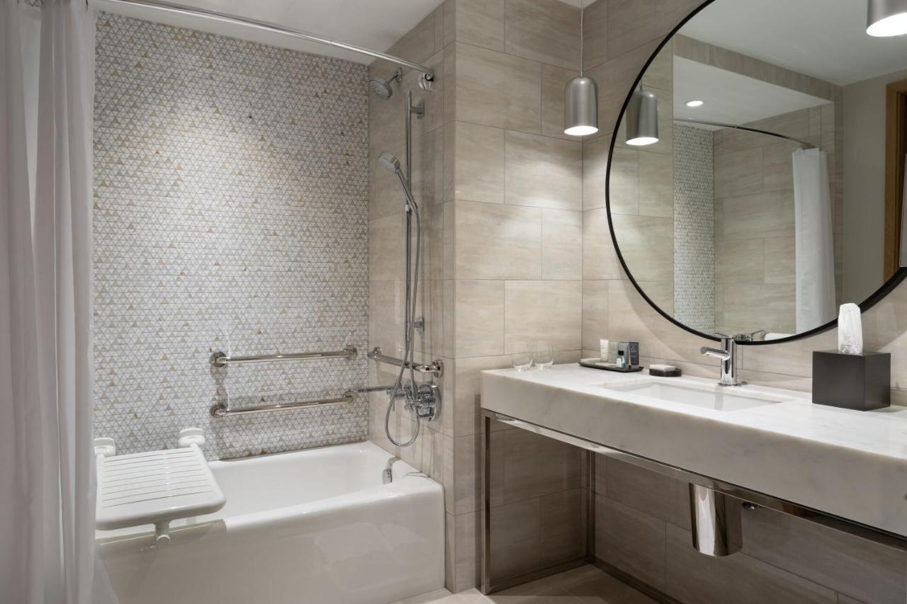 Отель Jw Marriott Tampa Water Street Экстерьер фото
