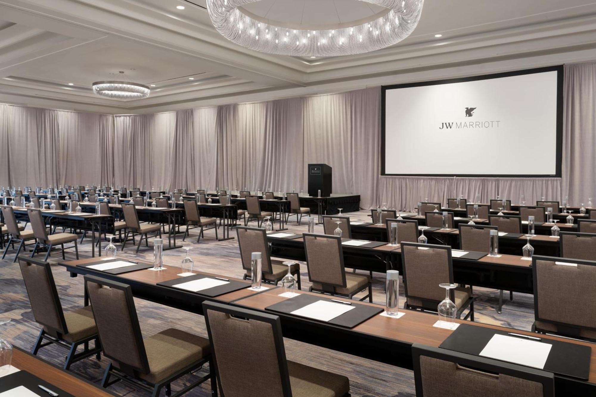 Отель Jw Marriott Tampa Water Street Экстерьер фото