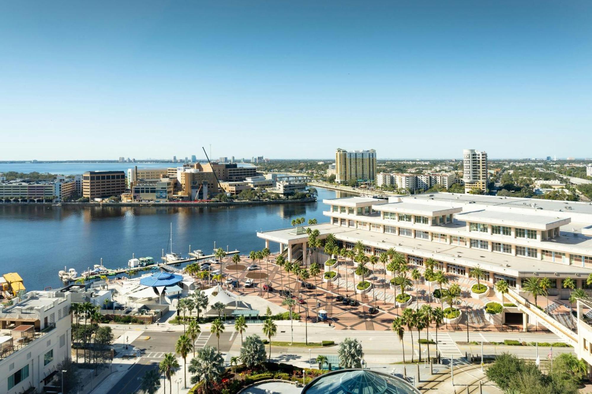 Отель Jw Marriott Tampa Water Street Экстерьер фото