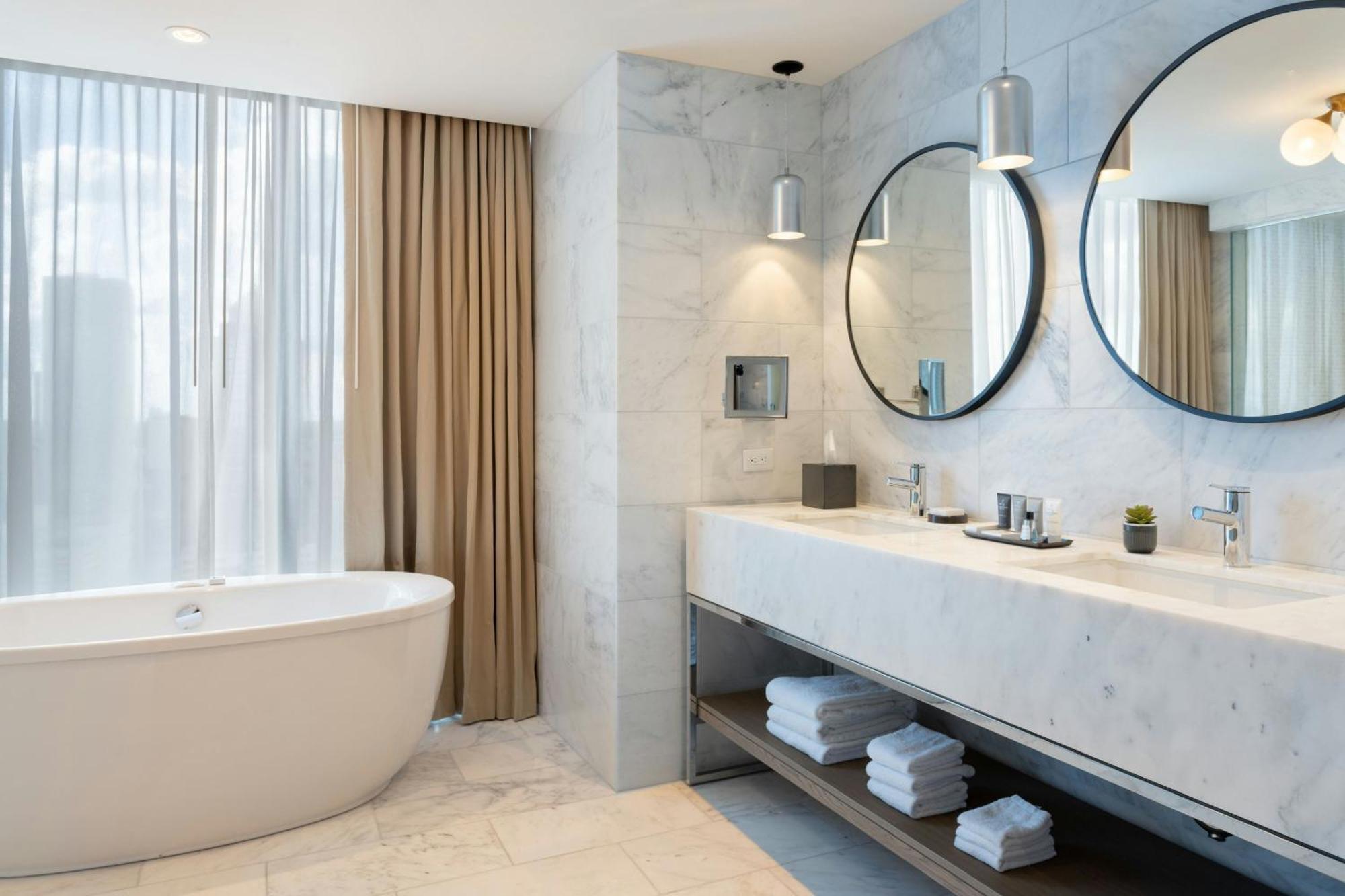 Отель Jw Marriott Tampa Water Street Экстерьер фото